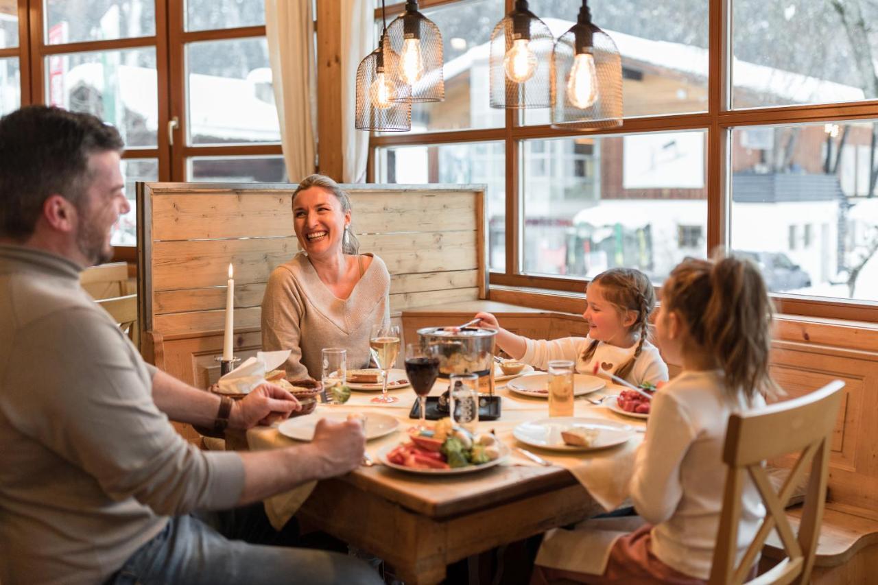Bergchalets Gut Wenghof ヴェルフェンヴェンク エクステリア 写真