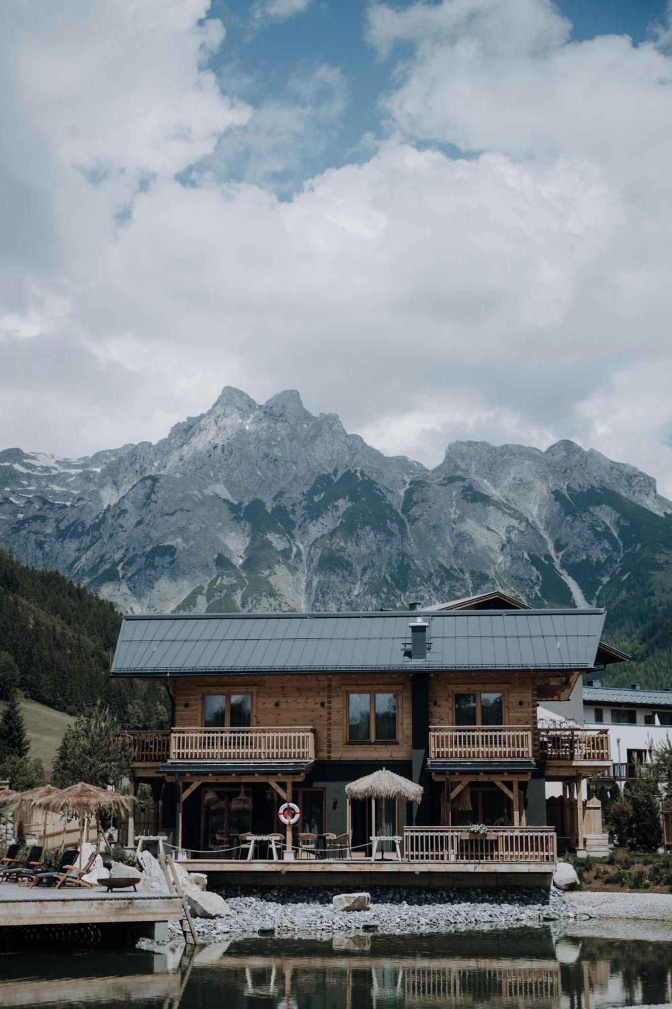 Bergchalets Gut Wenghof ヴェルフェンヴェンク エクステリア 写真